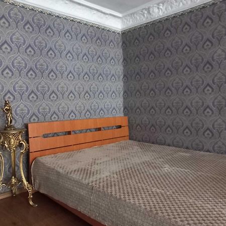 Odesa Apartment On Pushkinskaya Esterno foto